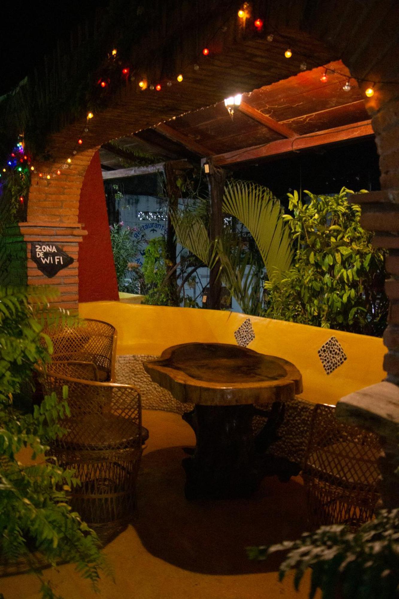 Hotel La Cabana Puerto Ángel Extérieur photo