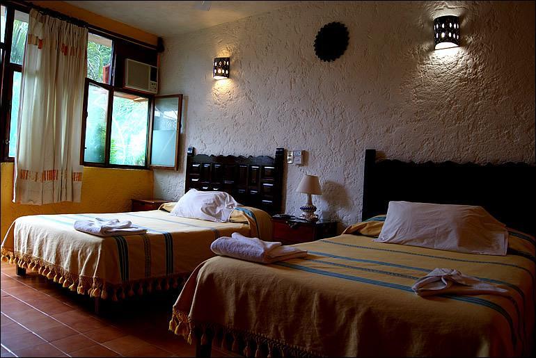 Hotel La Cabana Puerto Ángel Chambre photo